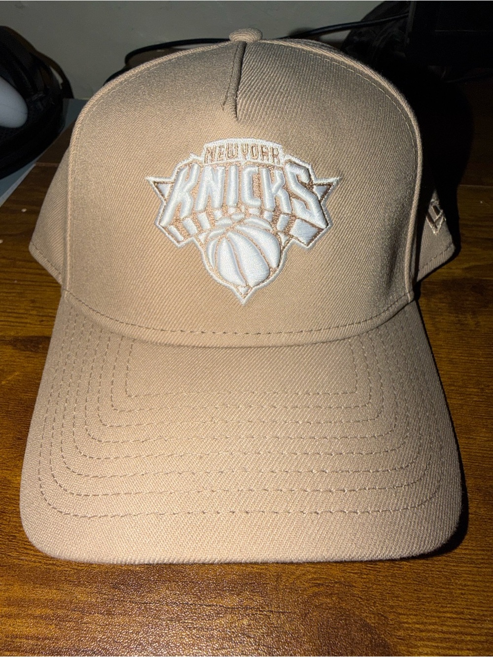 Beige New Era New York Knicks Hat. One Size/Worn 1X